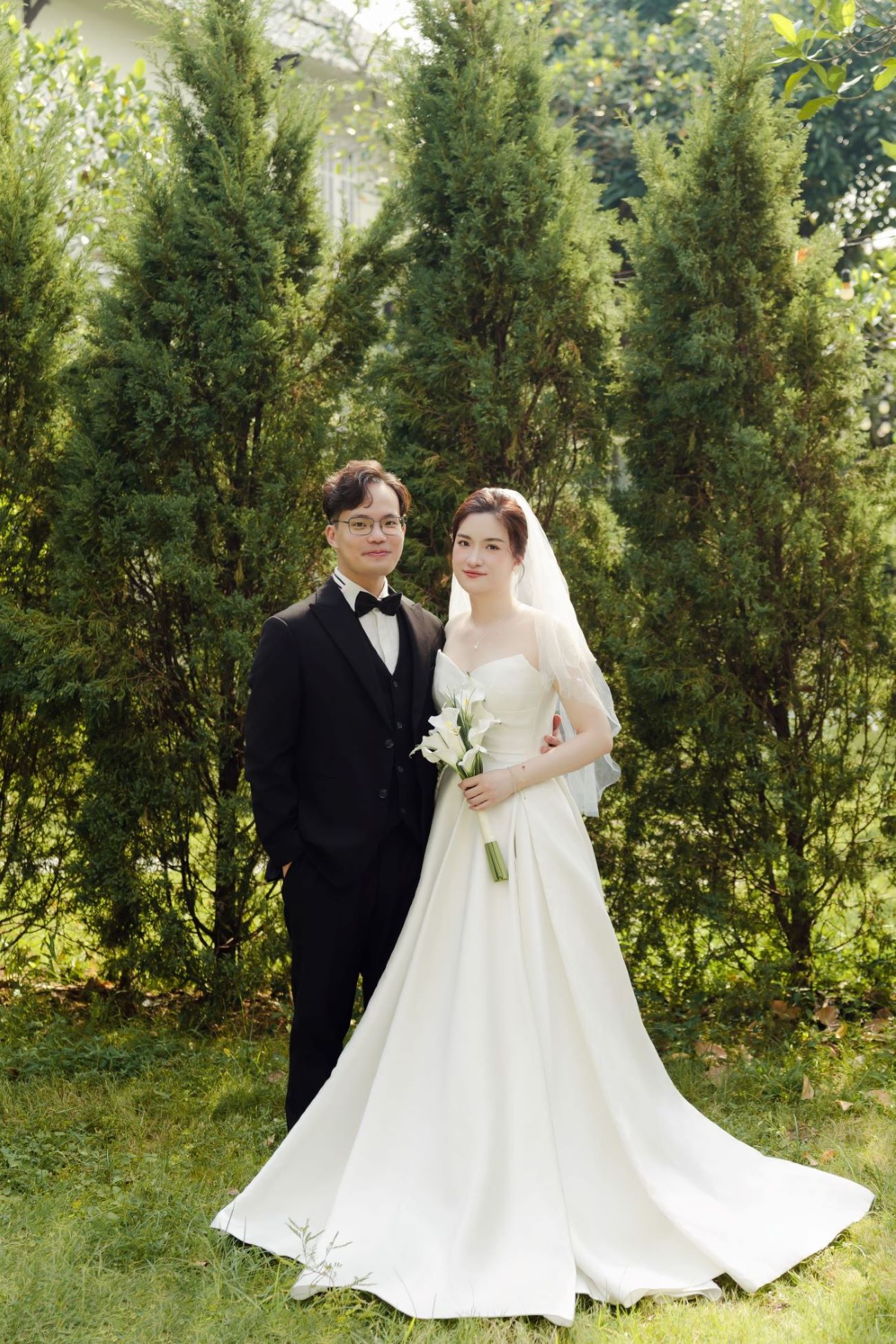 THƯ NGUYỄN & HƯNG PHAN